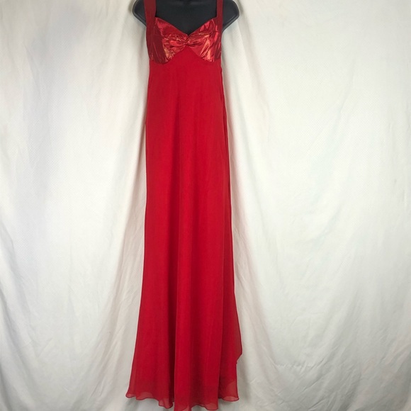 Maria Bonita Floor length Red Dress - Picture 2 of 7